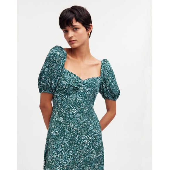Madewell Puff-Sleeve Sweetheart Midi Dress in Floral (Green Ditsy) - Picture 8 of 12